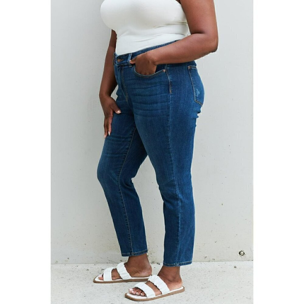 Judy Blue Aila Mid Rise Cropped Relaxed Fit Jeans 82251 9 - Picture 5 of 7